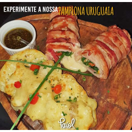 Pamplona Uruguaia ou Talharim na manteiga com filé mignon au poivre